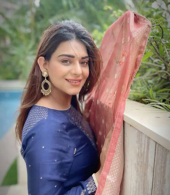 नामकरण मालिकेतील अभिनेत्री पूनम प्रीतचे लग्नही याच महिन्यात २६ नोव्हेंबरला होणार आहे.