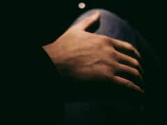 Gonda News: शादी का झांसा देकर एक साल से रेप करता रहा वर्दीधारी, पीड़िता ने लगाया आरोप