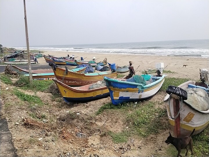 புதுச்சேரியில் நாளை மறுநாள் முதல் மீனவர்களுக்கு மழைகால நிவாரணம் வழங்கப்படும் என அறிவிப்பு