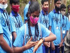 தாமிரபரணி தடங்களில் இயற்கை நடை.. காட்டுக்குள் களப்பயணம் மேற்கொண்ட நெல்லை மாணவர்கள்..