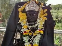 शनि के कुंभ राशि में प्रवेश करते ही दो राशियों पर शुरू हो जाएगी शनि ढैय्या, देखें- कहीं आपकी राशि तो इसमें नहीं