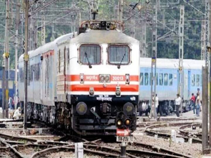Eastern Railway aiming for increase revenue rail coach rent Eastern Railway: লক্ষ্য আয় বৃদ্ধি, এবার আস্ত ট্রেন ভাড়া দেবে রেল