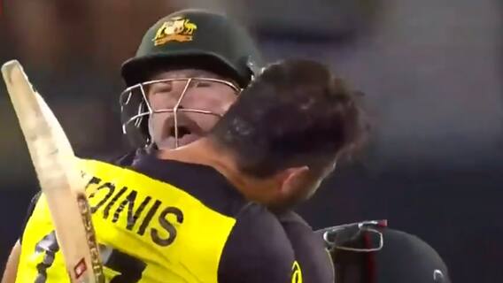 PAK vs AUS: Why are Pakistanis angry with Hasan Ali? | Master Stroke