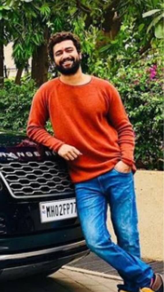 অভিনয়ে আসার আগে কোন পেশায় মন দিয়েছিলেন ভিকি কৌশল?