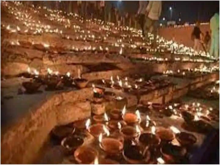 Happy Dev Deepawali 2021 Wishes Messages Dev Deepawali GIF Images WhatsApp Facebook Status on Kartik Purnima Dev Diwali 2021 Wishes: 19 नवंबर को है देव दीपावली का पर्व, प्रियजनों को भेजें ये शुभकामना संदेश