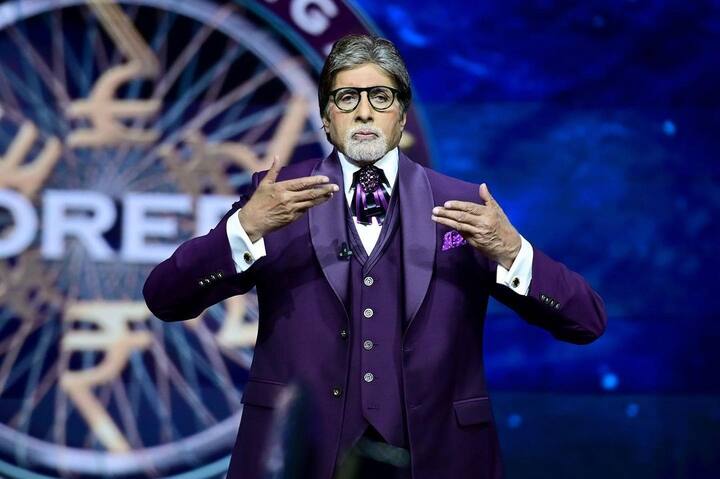 कौन बनेगा करोडपतीवरील त्याच्या अलीकडील भागामध्ये, त्यांनी सूटसह वेगळ्या शैलीतील बो टाय घातलेला दिसला. या पोशाखाने सोशल मीडियावर सर्वांचे लक्ष वेधून घेतले