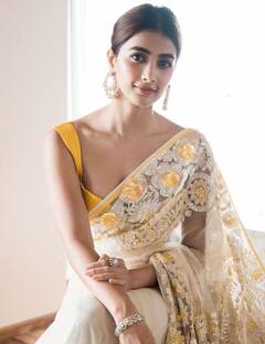 Pooja Hegde pics: வெள்ளை மயில் போல் இருக்கும் விஜய் பட நடிகை..!