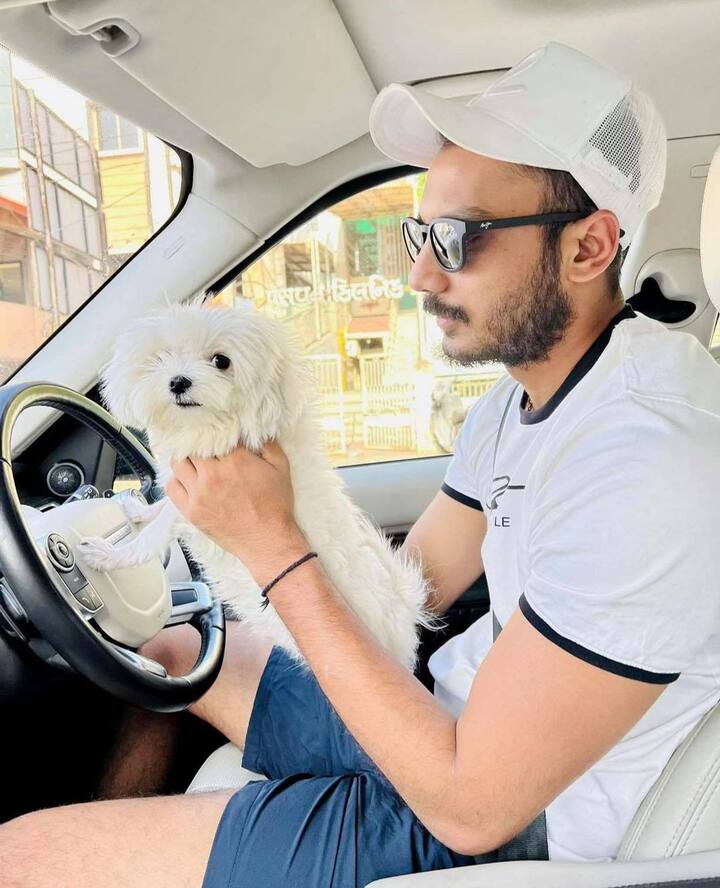 अक्षर पटेल (Photo:@CircleofCricket.AksharPatel/FB)