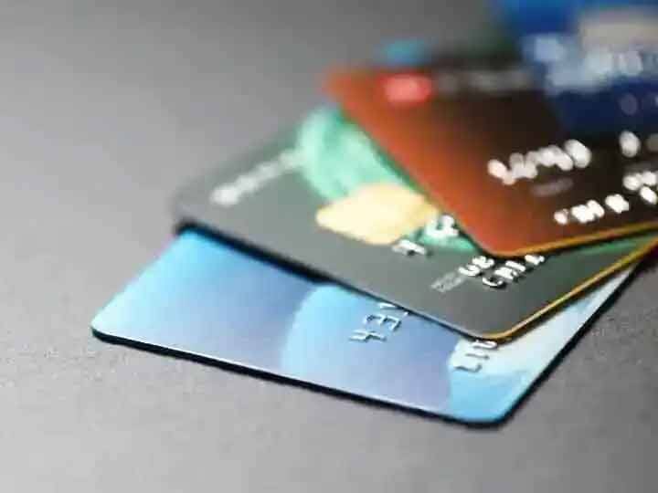 Avoid using credit cards for these things, otherwise there may be trouble Credit Card Tips: इन कामों के लिए क्रेडिट कार्ड का इस्तेमाल करने से बचें, नहीं तो हो सकती है परेशानी