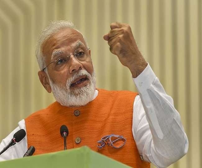 Banking loan prime minister narendra modi live pm will launch two innovative customer centric initiatives of the reserve bank of india PM મોદીએ રિઝર્વ બેન્કની બે યોજના કરી લોન્ચ, જાણો આપને શું થશે ફાયદો, રોકાણ પર રિટર્નનો આપ્યો ભરોસો