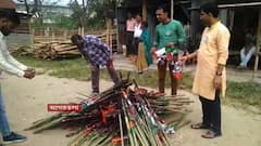 Tripura: পুরভোটের আগে উত্তপ্ত ত্রিপুরা, বটতলা বাজার এলাকায় ছেঁড়া হল TMC-র ফ্ল্যাগ-ফেস্টুন| Bangla News