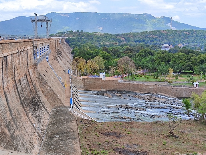 Mettur Dam | மேட்டூர் அணை முழு கொள்ளளவான 120 அடியை எட்டியது; தமிழக டெல்டா விவசாயிகள் மகிழ்ச்சி.