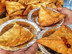 Kitchen Tips: शाम के नाश्ते में बच्चों के लिए बनाएं पिज्जा समोसा, जानें इसकी आसान रेसिपी