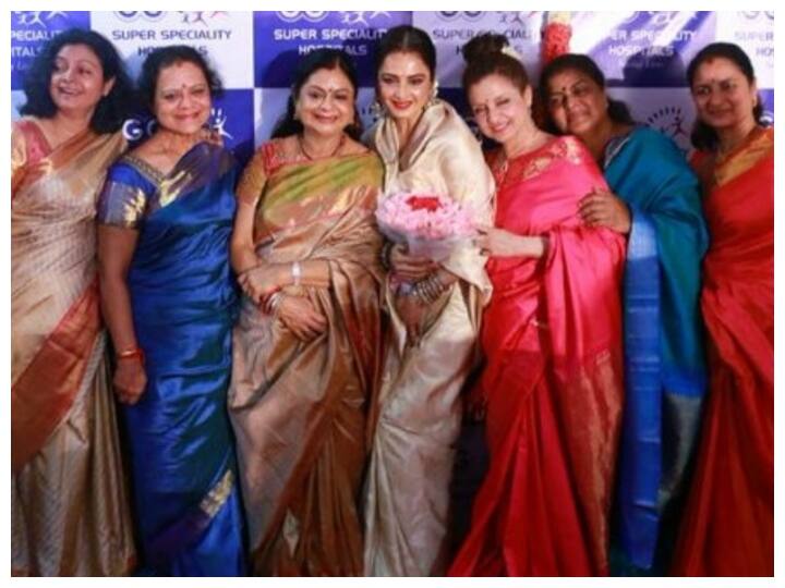 Bollywood evergreen actress rekha have 6 sisters know all of them read full story आलीशान घर में अकेली रहने वाली Rekha की हैं 6 बहनें, हर कोई अपनी-अपनी फील्ड में है मशहूर
