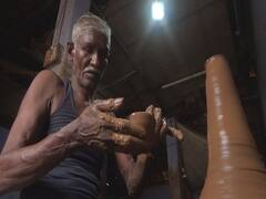 ‛தேவை இருக்கு... ஆனால் செய்ய முடியலே...’  கலங்கி நிற்கும் மண்பாண்ட தொழிலாளர்கள்!