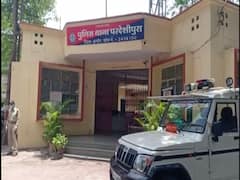 Murder in Indore: पारिवारिक विवाद में बड़े साढू ने छोटे साढू को उतारा मौत के घाट, दराती से खूनी वार किया और संभलने का मौका तक नहीं दिया