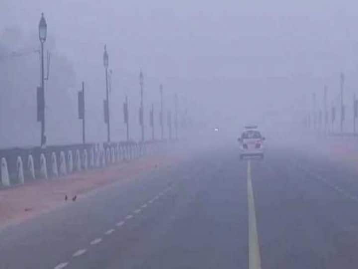 Know Weather and Pollution report of Delhi today 13 november Delhi NCR Weather Today: दिल्ली में कल से और गिरेगा पारा, दिन में भी होगा ठंड का एहसास, प्रदूषण ने बढ़ाई परेशानी