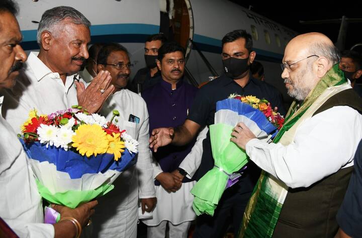రోడ్డు మార్గం గుండా కేంద్ర హోంమంత్రి, సీఎం జగన్ తిరుమలకు చేరుకున్నారు.