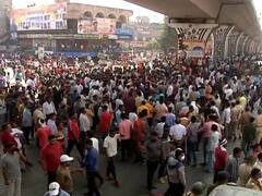 Maharashtra Amravati : त्रिपुरातील हिंसाचारांनंतर महाराष्ट्रात तणाव, आंदोलनकर्त्यांकडून दगडफेक