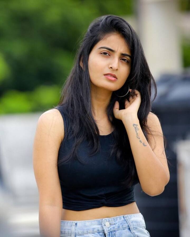 ఈ ఫోటోలు ప్రస్తుతం సోషల్ మీడియాలో వైరల్ అవుతున్నాయి. (Courtesy : Instagram)