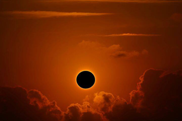 Solar Eclipse, Dec 4 2021, When and where to watch live streaming Solar Eclipse : আগামী ৪ ডিসেম্বর সূর্যগ্রহণ, কখন-কোথায় লাইভ স্ট্রিমিং দেখা যাবে?