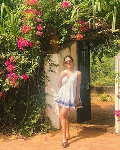 Nabha Natesh Photos: ఎంత పొగిడినా... కొంత మిగిలిపోయే అందం నీది