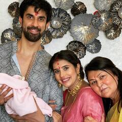 Photos: Rajeev Sen और Charu Asopa ने अपनी बेटी का नाम रखा Ziana Sen, जानिए इस नाम का मतलब