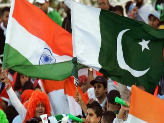 Ind vs Pak: भारत और पाकिस्तान के बीच होगी भिड़ंत, यहां पर होगा मुकाबला Ind vs Pak: भारत और पाकिस्तान के बीच होगी भिड़ंत, यहां पर होगा मुकाबला