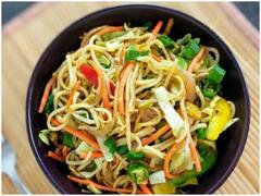 Weight Loss Tips: वेट कंट्रोल करन के लिए नाश्ते में ना खाएं ये चीजें, हमेशा रहेंगे फिट