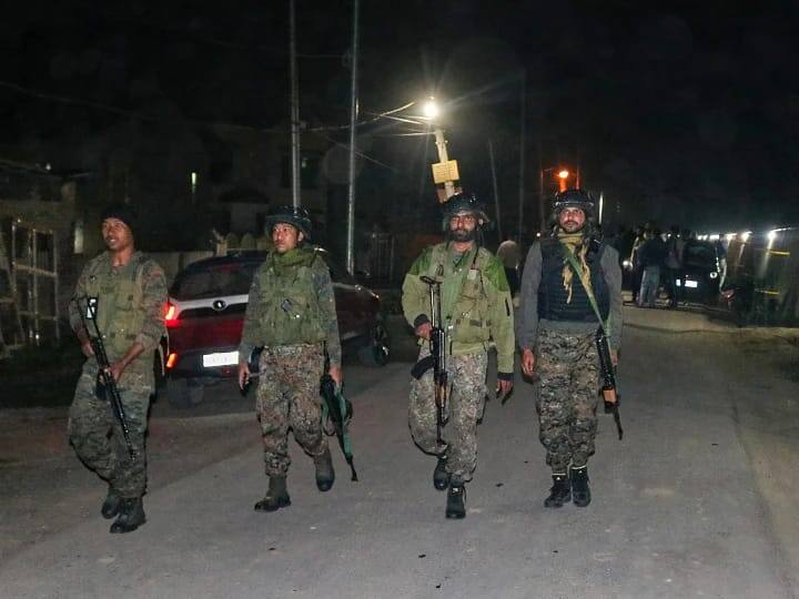 Jammu & Kashmir: Security Forces Kill Two Terrorists In Budgam Encounter, Joint Operation Underway Jammu & Kashmir: Security Forces Kill Two Terrorists In Budgam Encounter, Joint Operation Underway