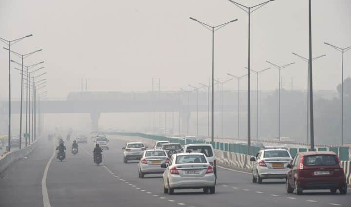 Delhi Pollution: SC Tells Centre To Consider Work From Home For Employees, Call Emergency Meeting With States Delhi Pollution : কেন্দ্র ও এনসিআর রাজ্যের কর্মীদের ওয়ার্ক ফ্রম হোমের সুবিধা দিতে বলল শীর্ষ আদালত