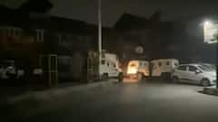 Speed News: श्रीनगर के नवाकदल इलाके में पुलिस टीम पर आतंकी हमला, पुलिस का एक जवान घायल