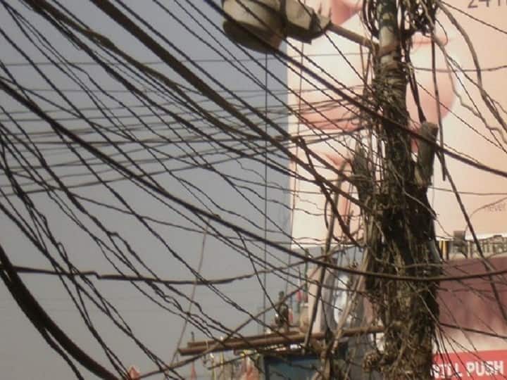 know how many crore to be taken to underground bare hanging wires in Delhi Delhi Electricity: दिल्ली में लटकते नंगे तारों को अंडरग्राउंड करने के लिए सरकार करेगी 2,400 करोड़ रुपये खर्च
