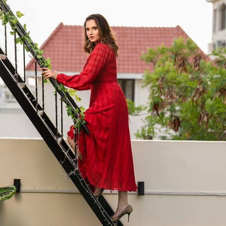 सानिया नेहमी सोशल मीडियावर फोटो आणि व्हिडिओ पोस्ट करत असते. चाहतेही तिला प्रतिसाद देत असतात. (photo: mirzasaniar/ig)