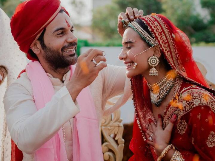 Rajkummar Rao-Patralekhaa Wedding Know What Is Meaning Of Bangla Text Written On Patralekhaa Wedding Saree Rajkummar Ties The Knot With Patralekhaa: Know The Meaning Of Bangla Text Written Over The Bride’s Outfit