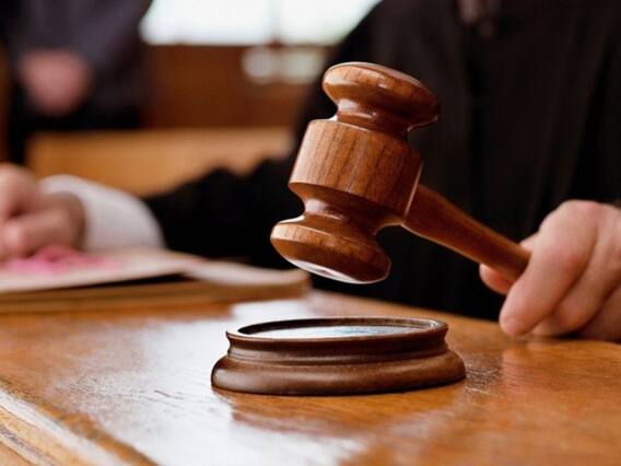Female Journalists Gets Bail: त्रिपुरा हिंसा मामले में गिरफ्तार की गईं दो महिला पत्रकारों को मिली रिहाई Female Journalists Gets Bail: त्रिपुरा हिंसा मामले में गिरफ्तार की गईं दो महिला पत्रकारों को मिली रिहाई