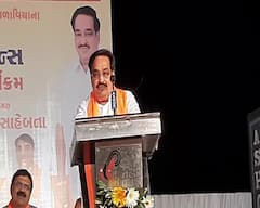 સીઆર પાટીલનો હુંકારઃ 'અધિકારીઓએ મનપા-પાલિકા અને જિલ્લા-તાલુકા પંચાયતના સભ્યોને પણ જવાબ આપવો પડશે'