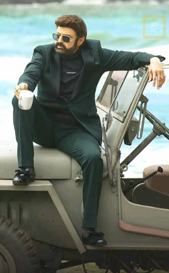 ఇదిలా ఉండగా.. ఈ సినిమాలో బాలయ్య రెండు గెటప్స్ లో కనిపించనున్నారు (Photo Courtesy: Social Media)