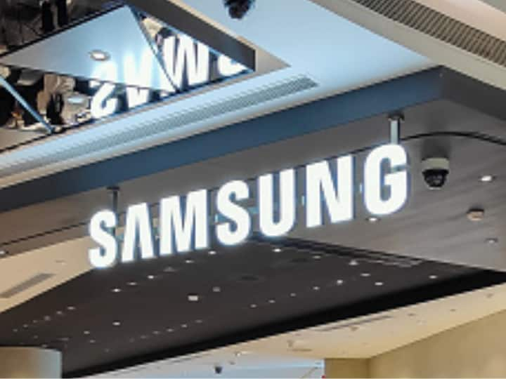 Samsung to Manufacture More Make in India Smartphones as Company Shifts Production from Vietnam To India: Report Samsung To Shift Focus Towards Manufacturing More Smartphones In India: Report