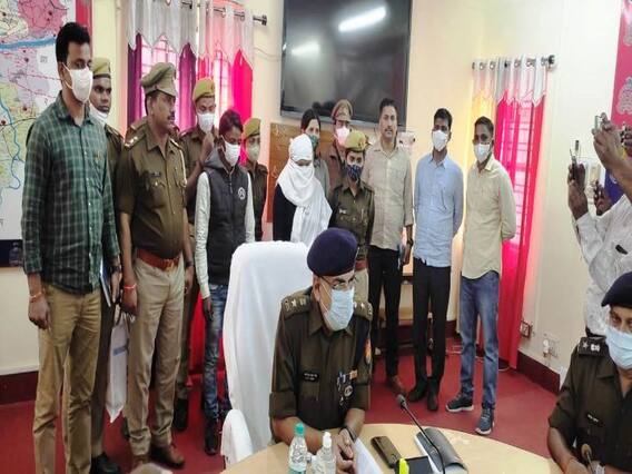 Sonbhadra: पुलिस ने प्रोफेसर मर्डर केस का किया खुलासा, पत्नी ने प्रेमी के साथ मिलकर की थी हत्या Sonbhadra: पुलिस ने प्रोफेसर मर्डर केस का किया खुलासा, पत्नी ने प्रेमी के साथ मिलकर की थी हत्या