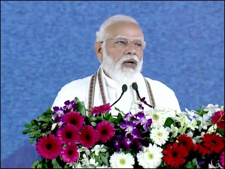 PM Narendra Modi Inaugrates Bhopal Rani Kamlapati Railway station and Speech PM Modi Speech In Bhopal: पीएम मोदी ने रानी कमलापति रेलवे स्टेशन का उद्घाटन किया, कहा- नाम बदलने से स्टेशन का महत्व बढ़ा