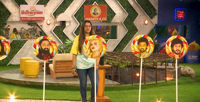 Bigg Boss 5 Tamil: priyanka chosen as the captain for this week Bigg Boss 5 Tamil: இந்த வாரம் வருணுக்கு காயின் பவர்... ப்ரியங்காவுக்கு தலைவர் பொறுப்பு