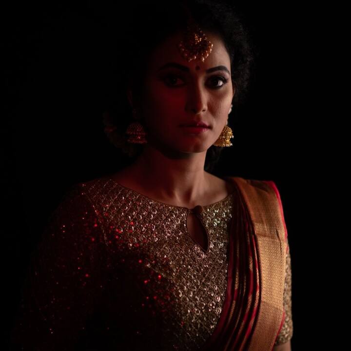 बिग बॉस च्या घरात वाईल्ड कार्ड द्वारे आलेली निथा ही हिंदी आणि मराठीमधील लोकप्रिय अभिनेत्री आहे. (photo: neethashetty_official/IG)