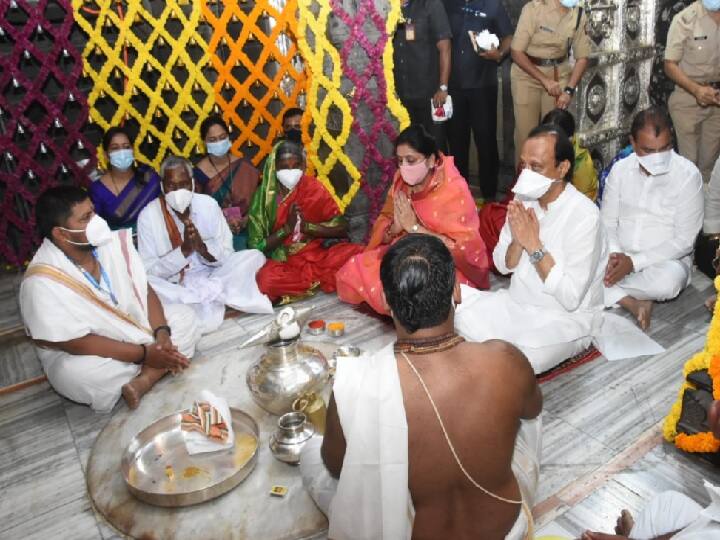 Kartiki Ekadashi 2021 Pandharpur Maharashtra Deputy Chief Minister Performs Mahapooja With A