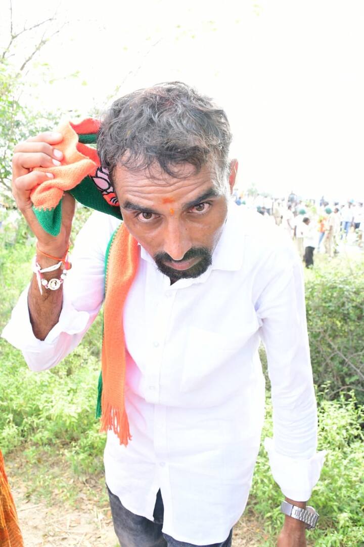 టీఆర్ఎస్, బీజేపీ శ్రేణుల పరస్పర దాడుల్లో గాయపడిన బీజేపీ కార్యకర్త