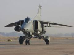 Air Force Air Show: सुखोई से जगुआर और मिराज से हरक्युलिस तक...वायुसेना के विमानों के लिए पूर्वांचल एक्सप्रेसवे बना 'रणवे'