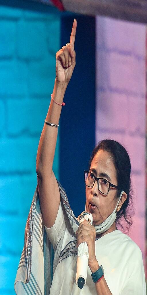 ২ জন স্টাফের অর্ধেক মাইনে তথা ৫ হাজার দেবে রাজ্য, অর্ধেক মাইনে দেবে রেশন ডিলার।