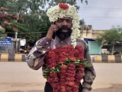 Karnataka: Thousands Mourn As Mentally Challenged Beggar Dies In Bellary District
