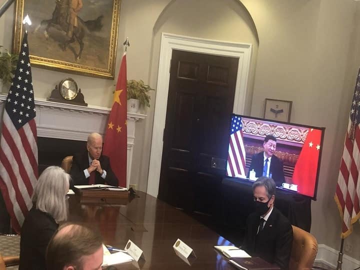 Biden-Jinping Meet: अमेरिका और चीन के राष्ट्रपति की वर्चुअल मीटिंग जारी, बाइडेन ने जिनपिंग से कहा- हम टकराव नहीं, प्रतिस्पर्धा के पक्षधर