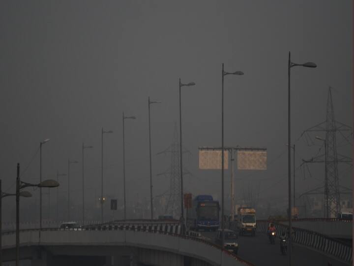 Pollution problem in delhi from 1970, its not bigger and most dangerous ANN Pollution in Delhi: दिल्ली में 1970 से प्रदूषण ढा रहा सितम, जानें कैसे वक्त के साथ गैस चैंबर बनती चली गई राजधानी